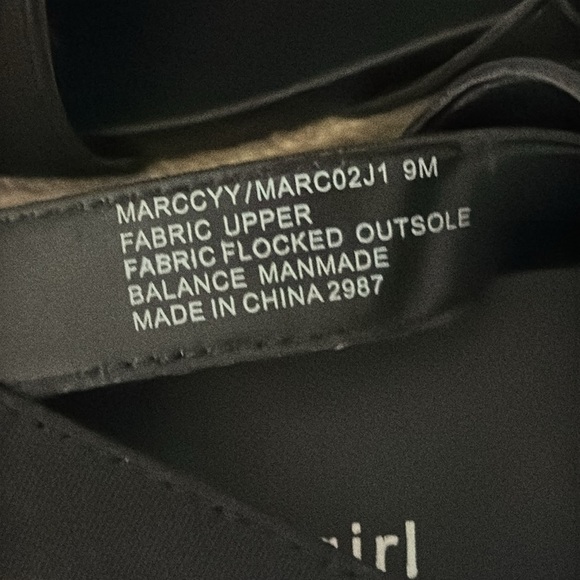 Women’s size 9m | Madden Girl | Platform Sandals - Picture 9 of 11